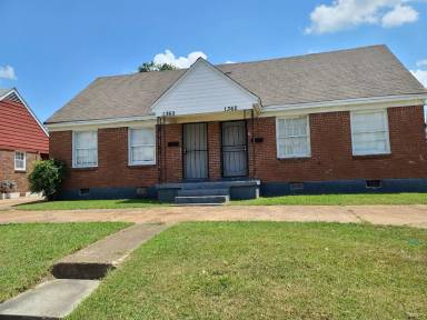 Main picture of 1360 Chadwick Cir
