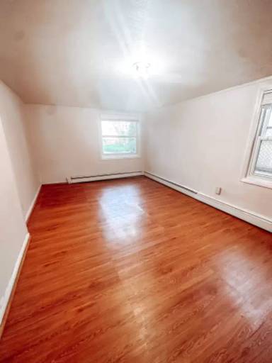 Main picture of 2236 Pearsall Ave