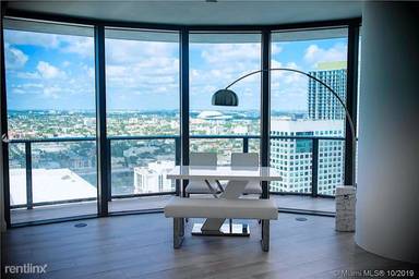 Main picture of Brickell Heights
