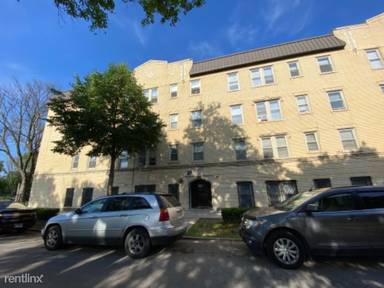 Main picture of 169 N LeClaire Ave