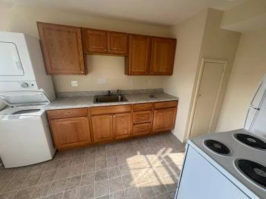 Main picture of 1310 Roosevelt Ave