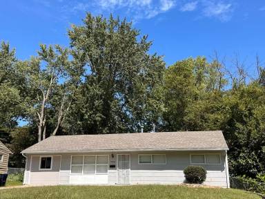 Main picture of 7006 E 113th Ter