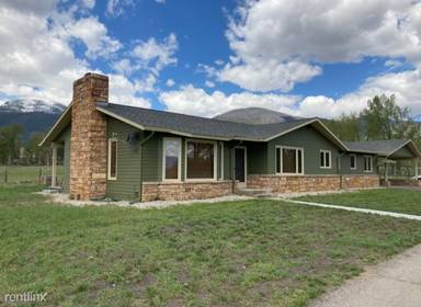 Main picture of 5011 US Highway 93 N