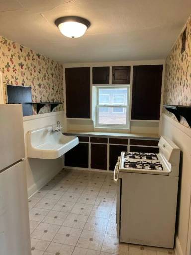 Main picture of 2219 11th St