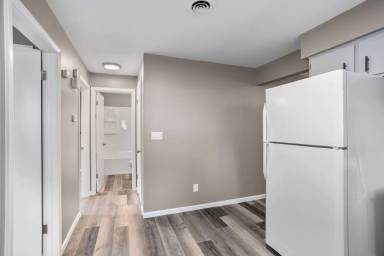 Main picture of 108 Irene St