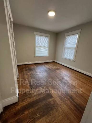 Main picture of 2710 Ruberg Ave