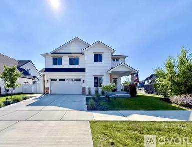 Main picture of 2881 N Wrenley Ln