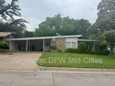 Main picture of 3104 Medina Ave