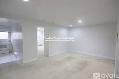 Main picture of 166 Saint Botolph St