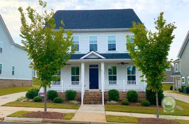 Main picture of 211 Verlin Dr