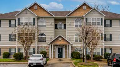 Main picture of 6113 Hedgecock Cir