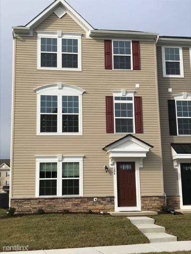 Main picture of 304 Gaither Dr