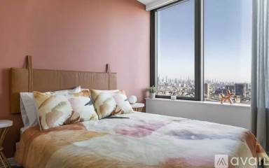 Main picture of 600 Pavonia Ave