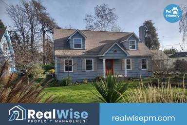 Main picture of 345 W Selmar Ct