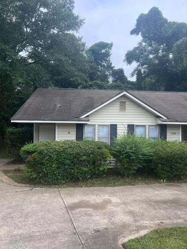 Main picture of 1200 Preston St