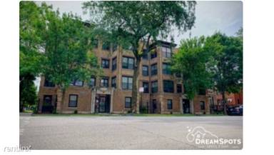 Main picture of 4209 S Michigan Ave