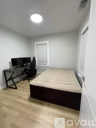 Main picture of 1555 Thrush Ave
