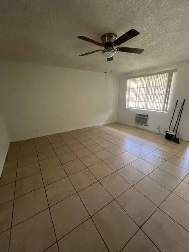 Main picture of 15810 NW 38th Ct