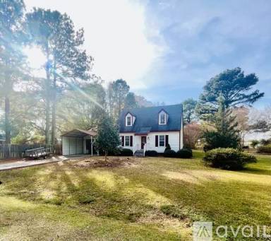 Main picture of 101 Southridge Dr