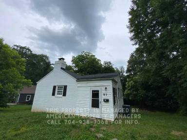 Main picture of 51 Myrtle Ave SW