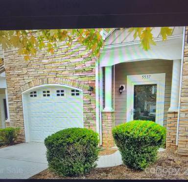 Main picture of 5537 Tipperlinn Way