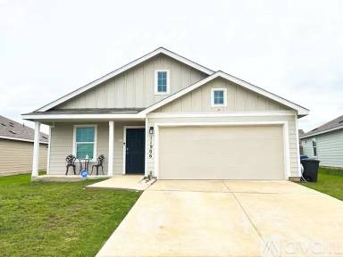 Main picture of 11906 Pewee