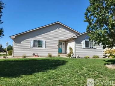 Main picture of 707A Buttercup Dr