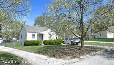 Main picture of 8600 Summit St