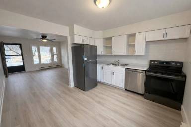 Main picture of 11043 S Longwood Dr