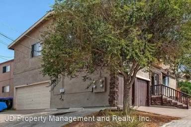 Main picture of 2174 Wightman St