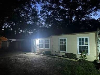 Main picture of 3913 Ilano Dr