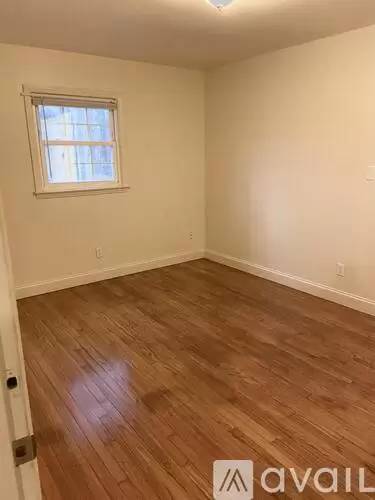 Main picture of 2756 Milburnie Rd
