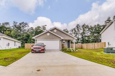 Main picture of 5349 Peach Dr