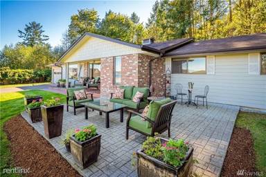 Main picture of 180 Bella Bella Dr