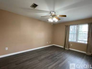 Main picture of 409 Westfield Dr