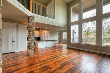 Main picture of 1333 Goldcrest Ave NW