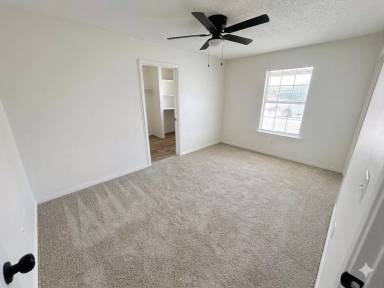 Main picture of 605 Drexel St