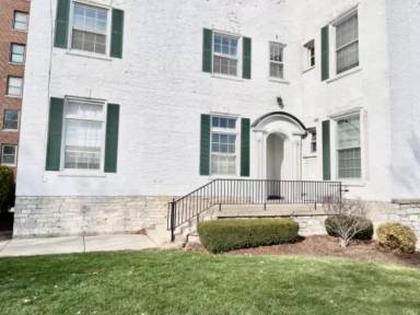 Main picture of 1260 N Prospect Ave