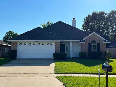 Main picture of 6000 Pampus Ln