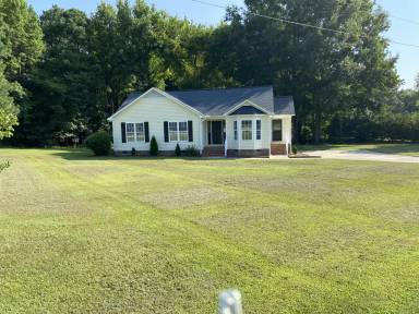 Main picture of 5601 Stuarts Ridge Rd