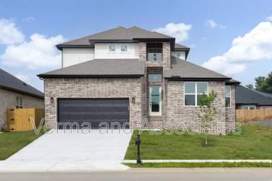 Main picture of 1121 Whistler St