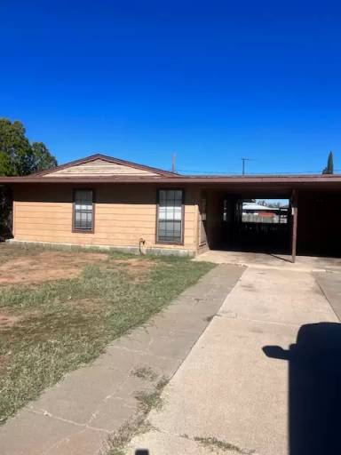 Main picture of 105 E Nobles Ave