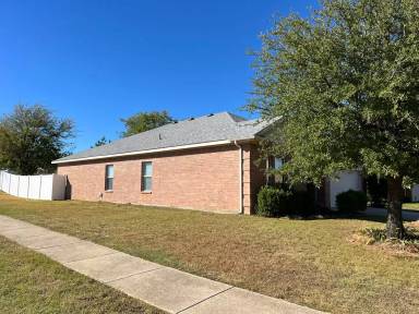 Main picture of 1024 Junegrass Ln