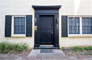 Main picture of 47 Laurens St