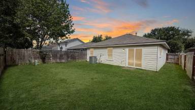 Main picture of 22807 Sherioaks Ln