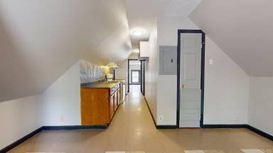 Main picture of 3334 W 82nd St