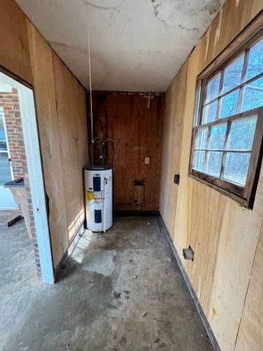 Main picture of 2070 Cottonwood Dr