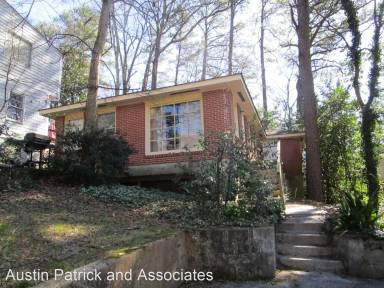 Main picture of 521 Allen Rd NE