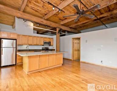 Main picture of 625 W Jackson Blvd