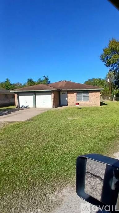 Main picture of 23 Parkland St